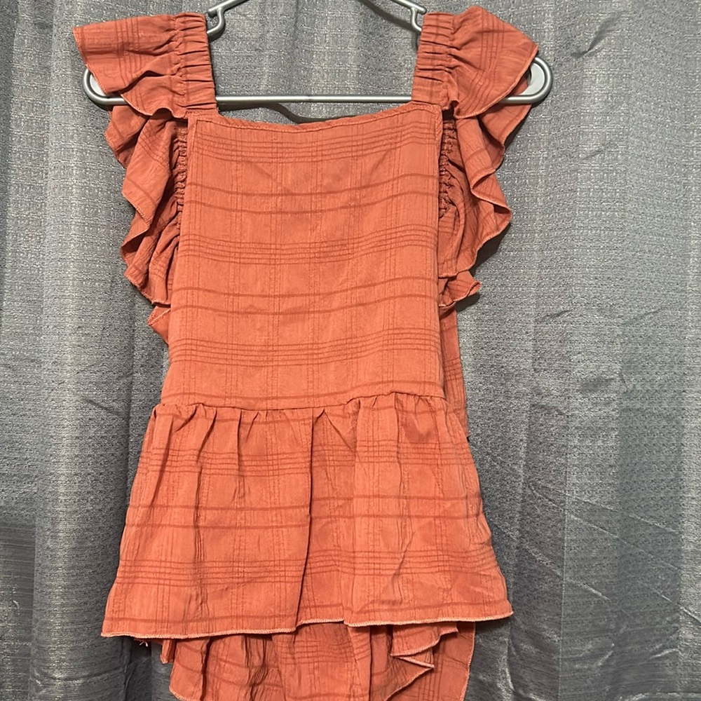 Salmon colored tie tank top
